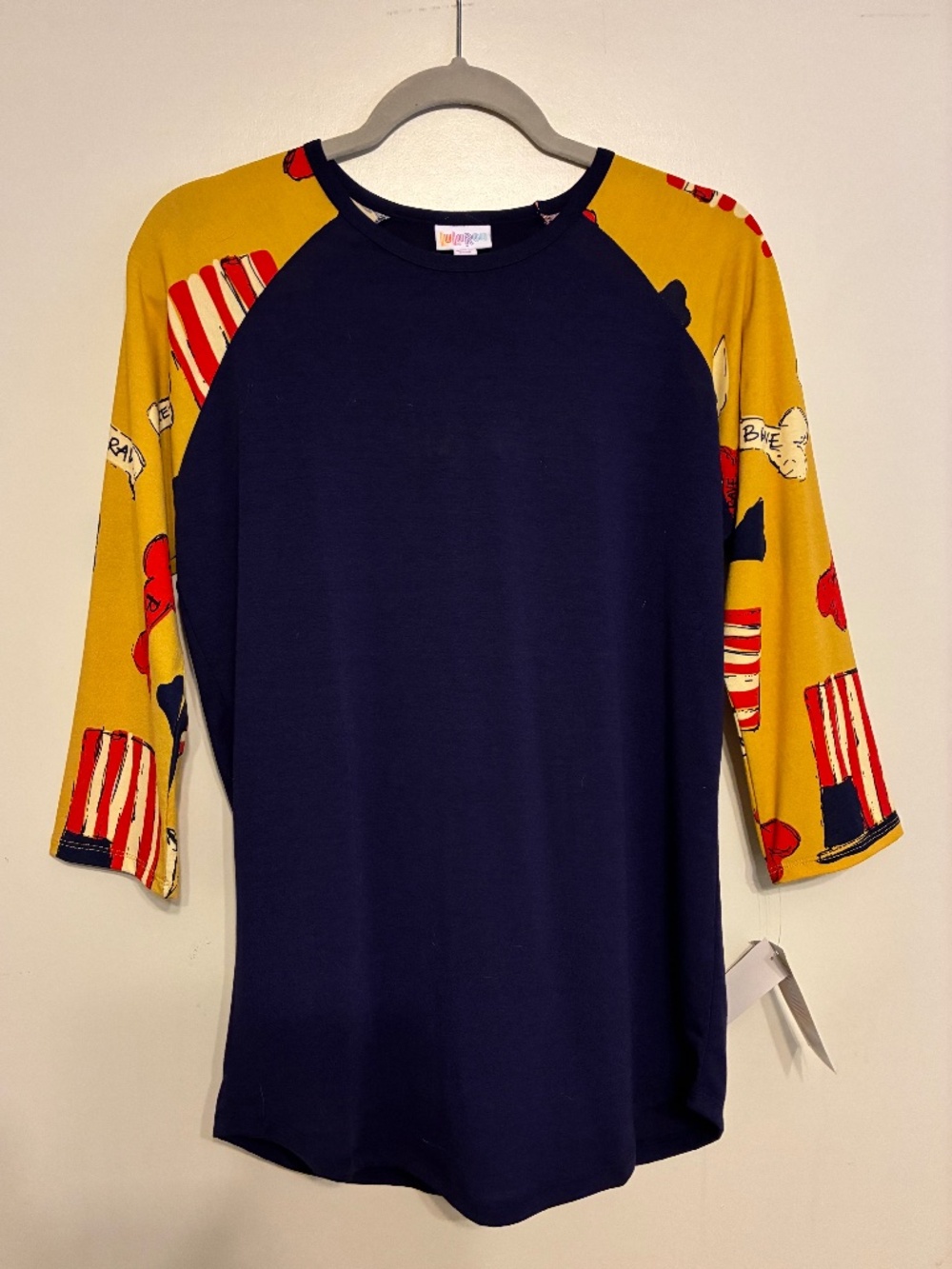 Lularoe women's Randy top size medium New with tags